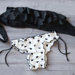 2017 Vintage Sexy Ruffled Bandeau Biquini Thong Strappy Heart Print Swimsuit Halter Swim Wear Bathing Suit Swimwear Women Bikini