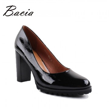 Bacia Genuine Leather shoes Women Round Head Pumps Sapato feminino High Heels Patent Leather Fashion Black Payty Shoe 2016 VA01032688868482