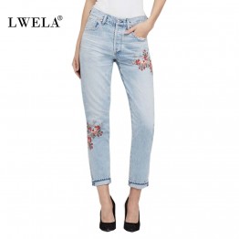 LWELA embroidery casual pencil jeans woman bottoms 2017 summer high waist light blue jeans ladies pants