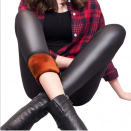 Thickening Black Leather Leggings Winter Leggings for Women Fashion Faux Leather Leggins Plus Size Warm Solid Leggings Women